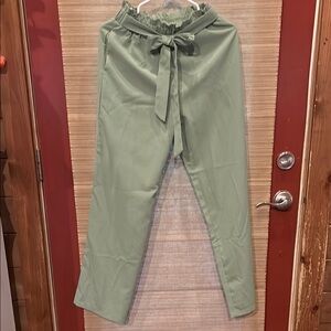 Stylish Green Women's Pants